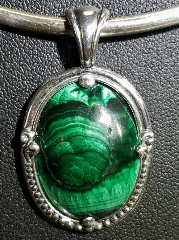 Sterling silver deals malachite pendant